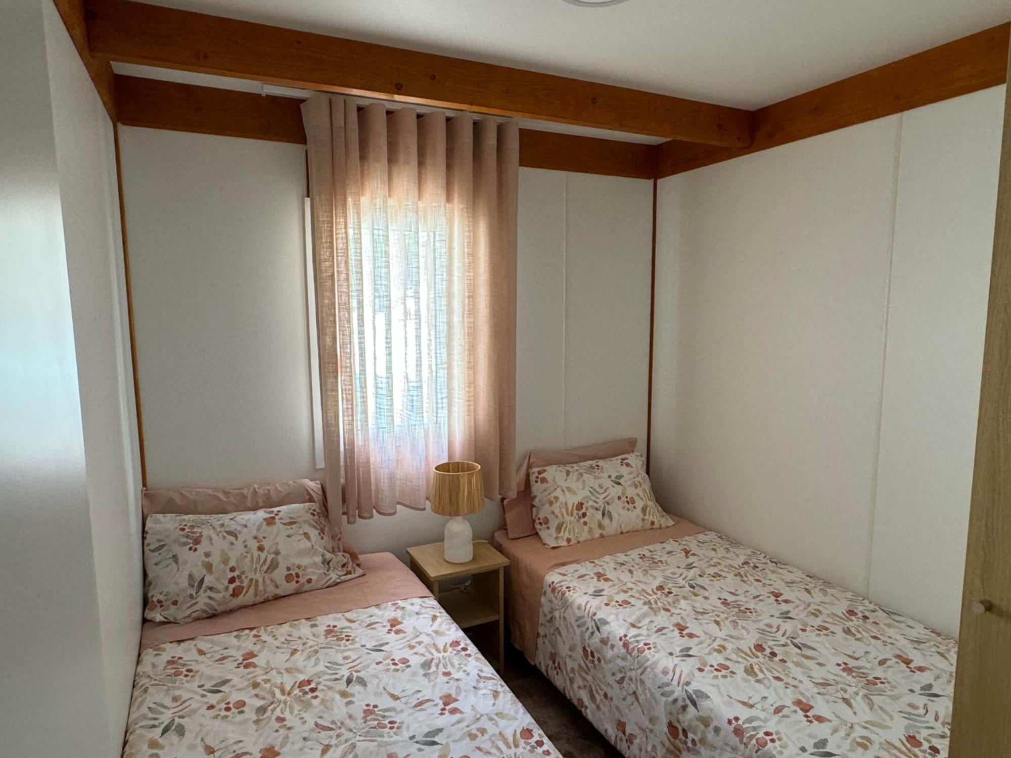 Acolhedora Casa De Ferias T2 Com Espaco Exterior Esmoriz Luaran gambar
